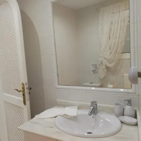 Calle Perez Galdos 20 公寓